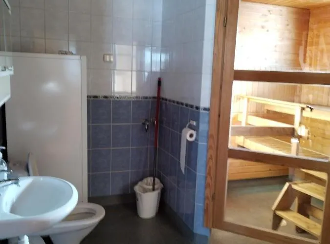 Kylpylasaari Camping