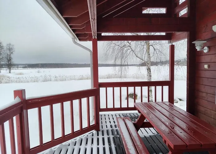 酒店 Kylpylasaari Camping *