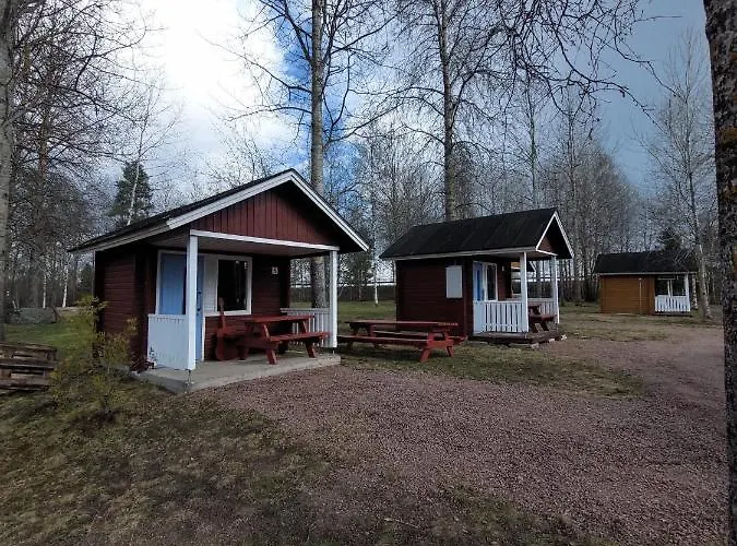 酒店 Kylpylasaari Camping